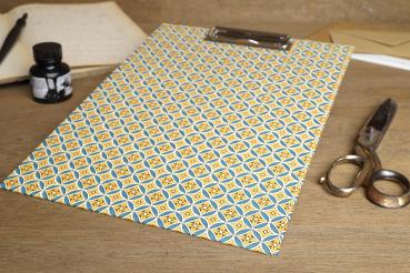 Blue and yellow clipboard built in a sustainable, solid manner, German manufacture